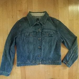 Gap XL Faded Jean Jacket. EUC